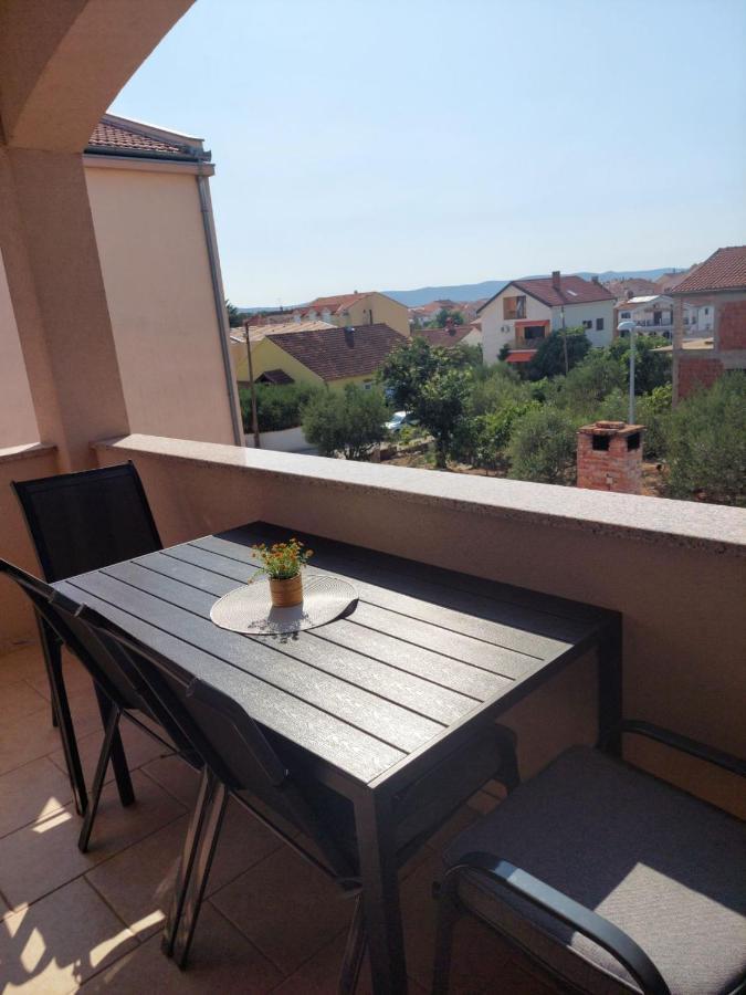 Apartments Stipe Biograd Na Moru Exterior foto