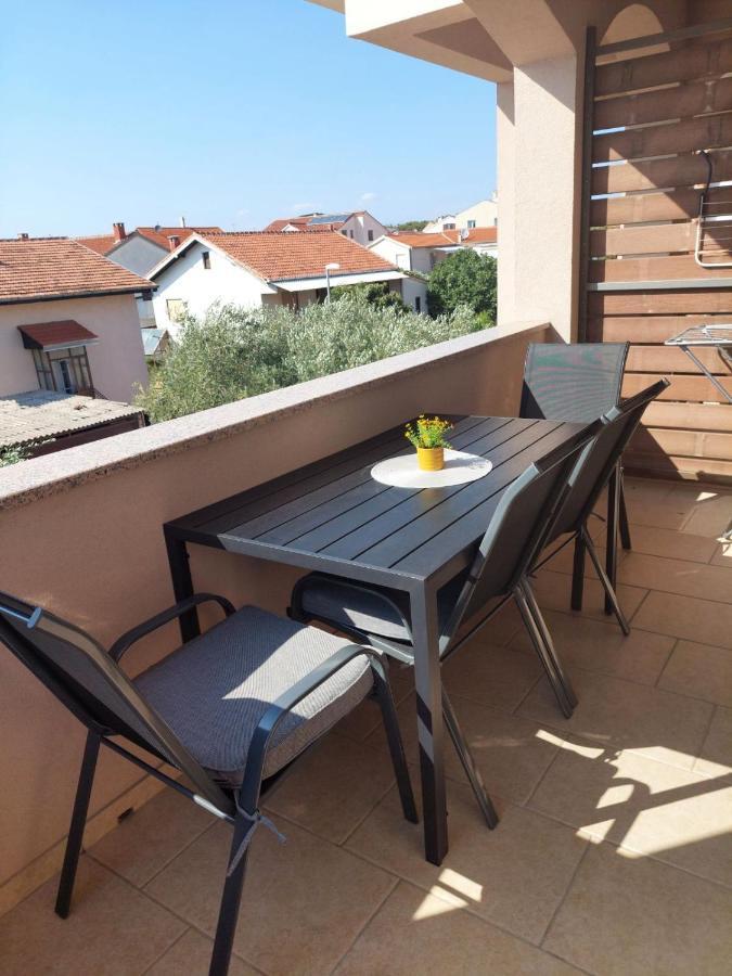 Apartments Stipe Biograd Na Moru Exterior foto